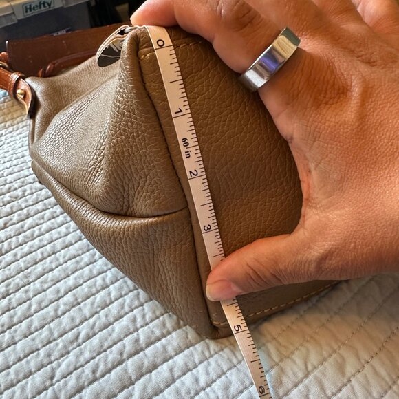 Michael Kors Pebbled Leather Hobo Shoulder Bag Tan Brown - Picture 8 of 12